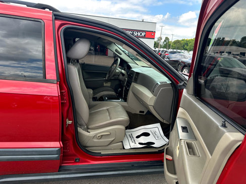 Used 2005 Jeep Grand Cherokee Laredo image 10
