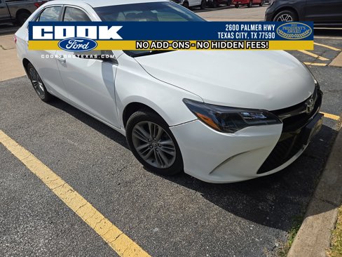 Used 2016 Toyota Camry SE image 10