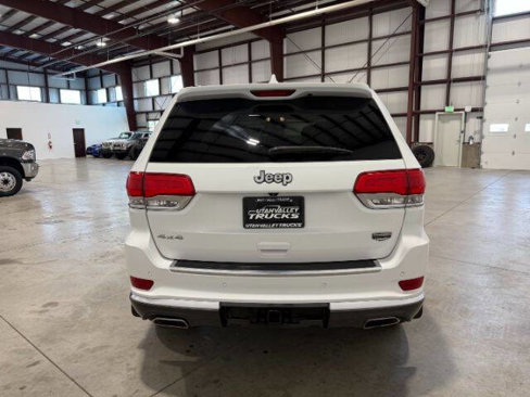 Used 2014 Jeep Grand Cherokee Summit image 9