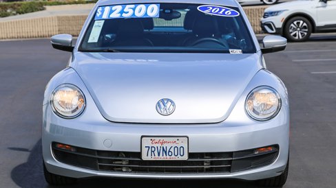 Used 2016 Volkswagen Beetle 1.8T SE image 2