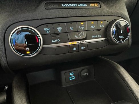 Used 2023 Ford Escape Active image 41