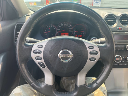 Used 2009 Nissan Altima 2.5 SL w/ Connection Pkg image 18