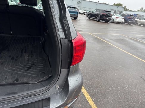 Certified 2018 Nissan Pathfinder SL w/ Midnight Edition Package image 19