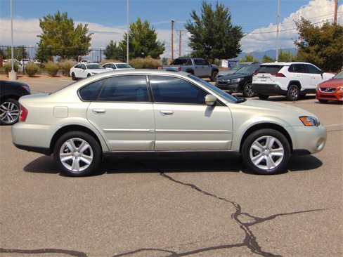 Used 2005 Subaru Outback 3.0R image 3