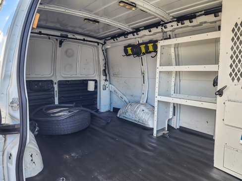 Used 2018 Chevrolet Express 2500 w/ Driver Convenience Package image 9