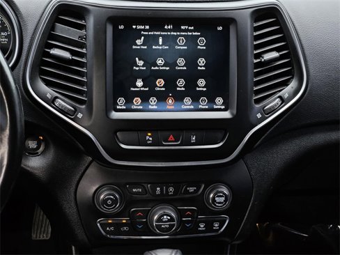 Used 2021 Jeep Cherokee Latitude Lux 80th Anniv w/ Quick Order Package 26U 80TH image 29
