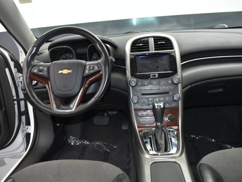 Used 2013 Chevrolet Malibu LT image 14