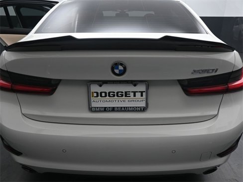 Used 2021 BMW 330i Sedan w/ Premium Package image 14