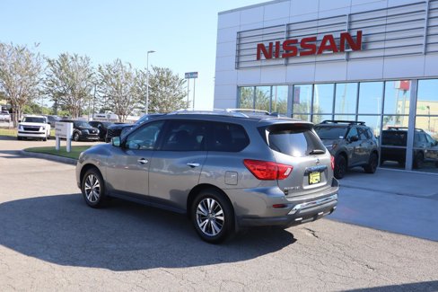 Used 2020 Nissan Pathfinder S image 5