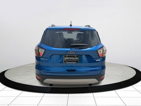 Used 2017 Ford Escape Titanium image 4