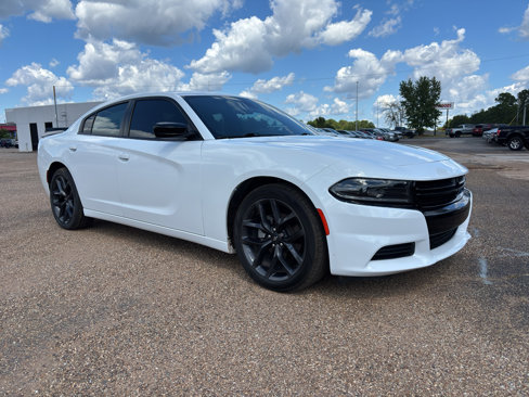 Used 2023 Dodge Charger SXT w/ Blacktop Package image 7
