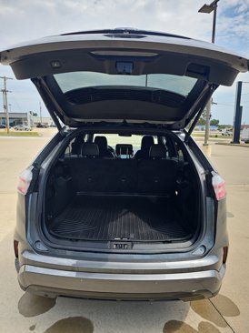Used 2022 Ford Edge ST-Line image 10