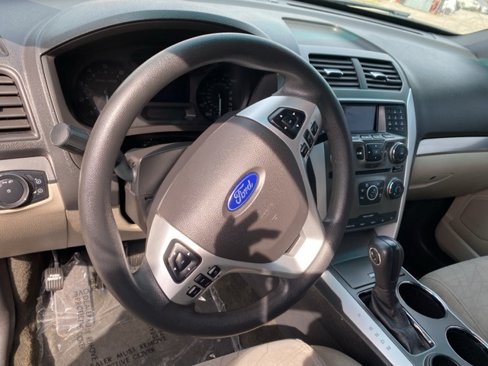 Used 2013 Ford Explorer FWD image 12