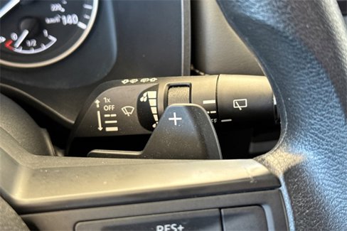 Used 2024 Nissan Rogue SV image 39