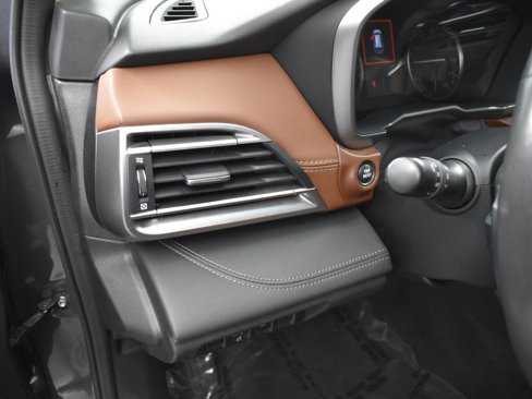 Used 2021 Subaru Outback Touring XT image 11