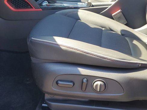 Certified 2022 Chevrolet TrailBlazer RS w/ Sun and Liftgate Package image 21