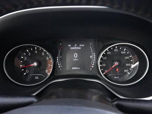 Used 2018 Jeep Compass Latitude w/ Cold Weather Group image 35
