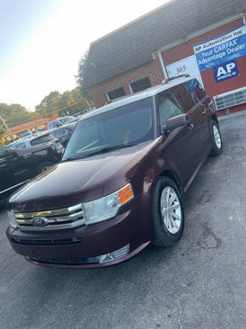 Used 2010 Ford Flex SEL image 1