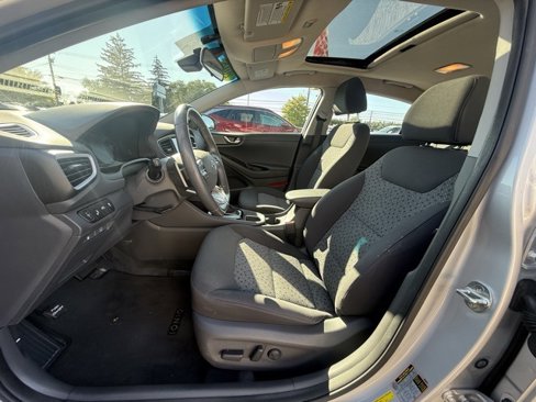 Used 2018 Hyundai Ioniq SEL w/ SEL Tech Package 02 image 14