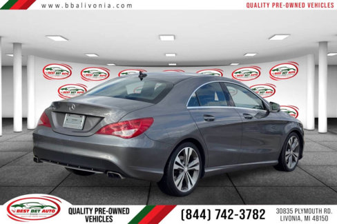 Used 2015 Mercedes-Benz CLA 250 4MATIC image 2