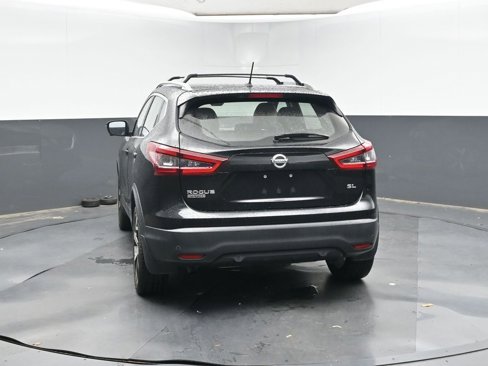Used 2021 Nissan Rogue Sport SL image 4