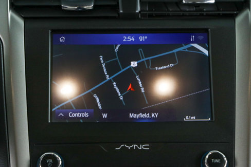 Used 2020 Ford Fusion SEL image 18