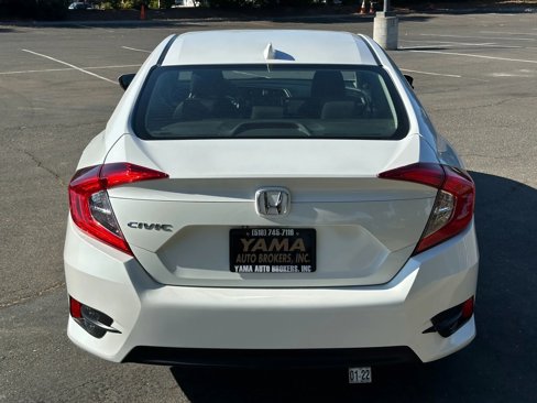 Used 2017 Honda Civic EX image 4