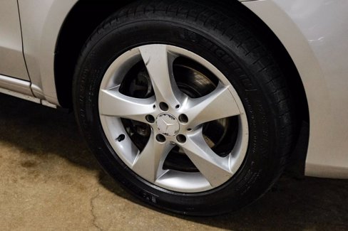 Used 2017 Mercedes-Benz Metris Passenger image 36