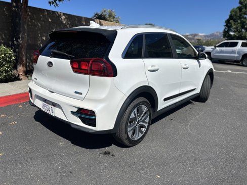 Used 2019 Kia Niro EX image 8