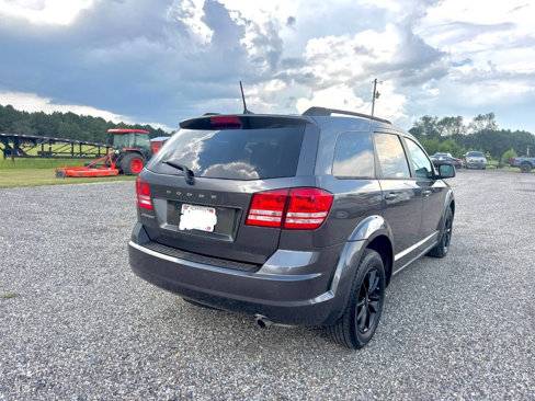 Used 2020 Dodge Journey SE w/ SE Popular Equipment Group image 8