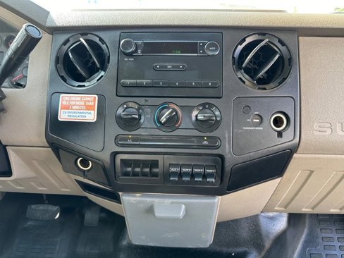 Used 2010 Ford F550 2WD Regular Cab Super Duty image 32