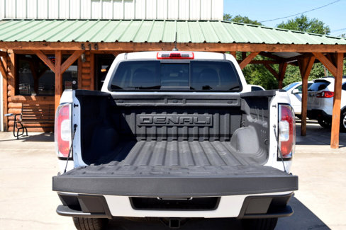 Used 2018 GMC Canyon Denali image 7