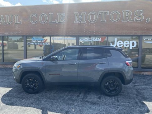 Used 2023 Jeep Compass Trailhawk image 8