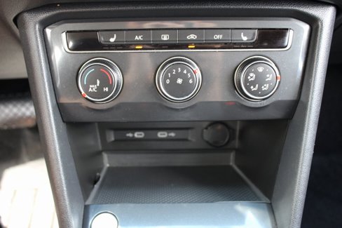Used 2022 Volkswagen Tiguan S image 16