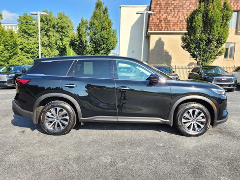 Certified 2025 INFINITI QX60 Pure image 6