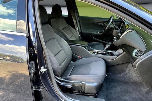 Used 2022 Chevrolet Malibu RS image 25