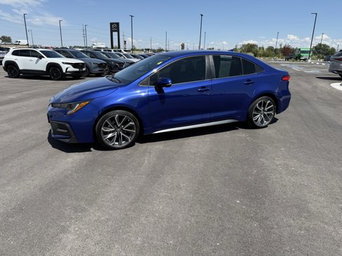 Used 2021 Toyota Corolla SE image 3