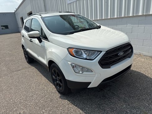 Used 2021 Ford EcoSport SE w/ SE Convenience Package image 2
