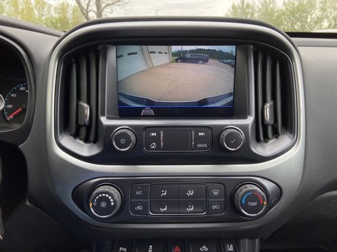 Used 2021 Chevrolet Colorado LT w/ Fleet Safety Package image 17