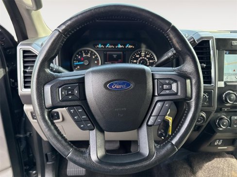 Used 2016 Ford F150 XLT w/ Equipment Group 302A Luxury image 14