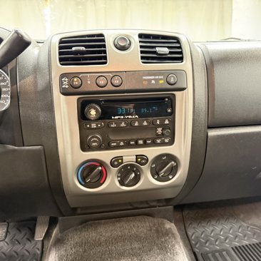 Used 2012 Chevrolet Colorado LT image 26