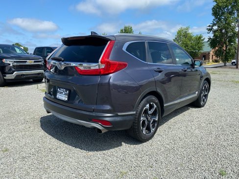 Used 2018 Honda CR-V Touring image 3