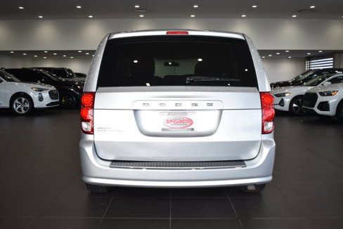 Used 2012 Dodge Grand Caravan SE image 10