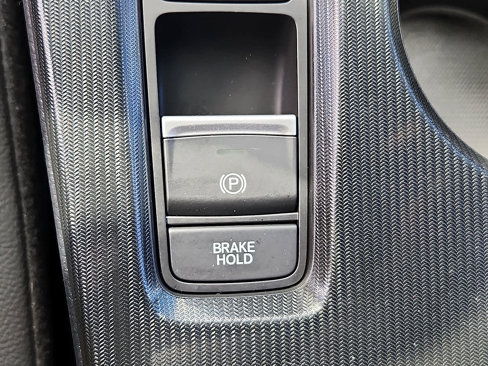 Used 2025 Honda Civic Sport image 27