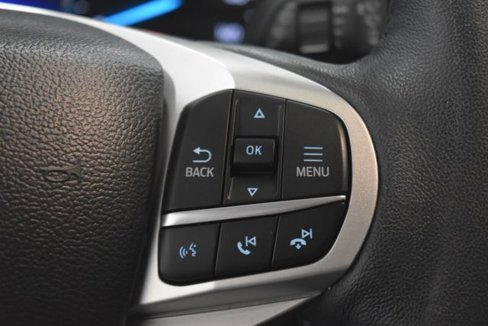 Used 2022 Ford Explorer XLT w/ Equipment Group 202A image 25