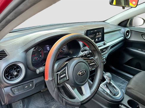 Used 2019 Kia Forte LXS image 9