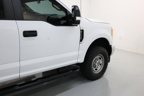 Used 2017 Ford F250 XL w/ Power Equipment Group image 52