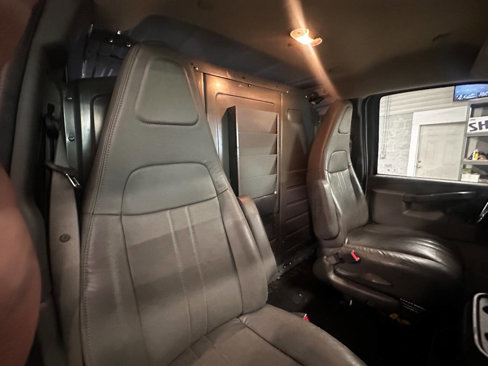 Used 2020 Chevrolet Express 2500 w/ Driver Convenience Package image 8