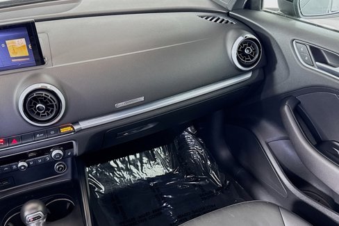 Used 2020 Audi A3 2.0T Premium image 22