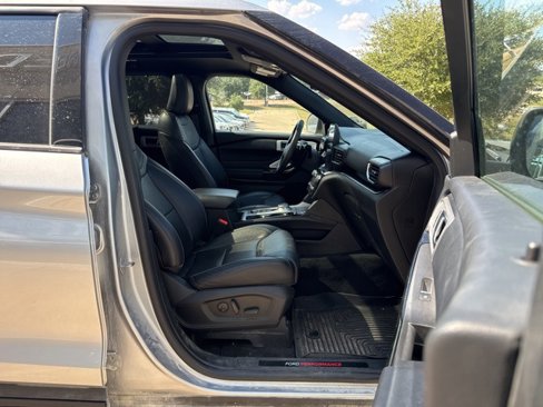 Used 2021 Ford Explorer ST w/ Equipment Group 401A image 11